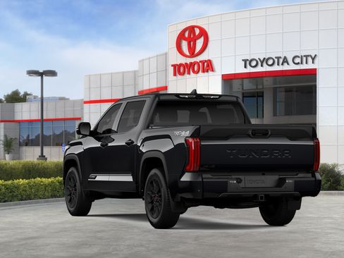 New 2025 Toyota Tundra Platinum w/ TRD Off-Road Package AWD/4WD image 10