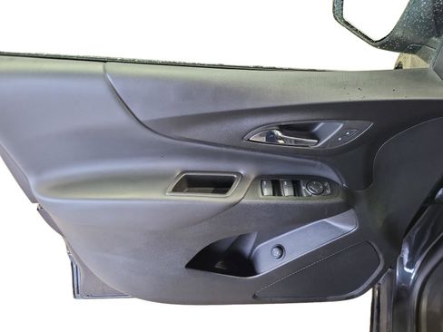 Used 2022 Chevrolet Equinox LT image 9