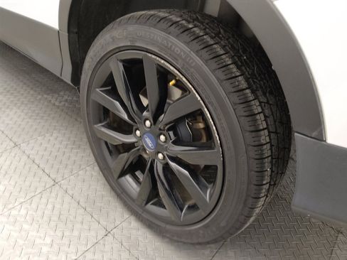 Used 2019 Ford Escape SE image 31