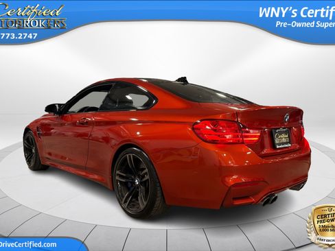 Used 2015 BMW M4 Coupe RWD image 9