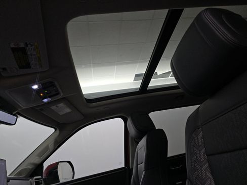 Used 2022 Toyota Tundra Limited w/ TRD Off-Road Package image 13