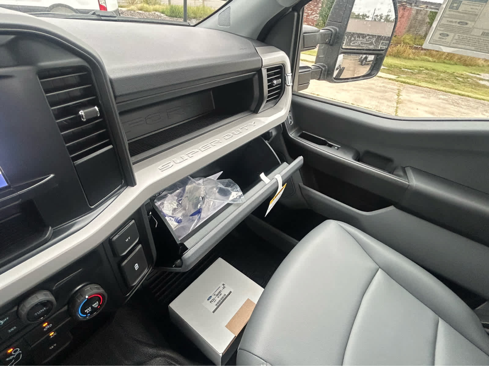 New 2027 Ford F350 XL w/ XL Chrome Package AWD/4WD image 39