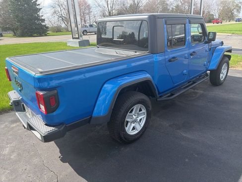 Used 2020 Jeep Gladiator Sport w/ Quick Order Package 24S AWD/4WD image 18