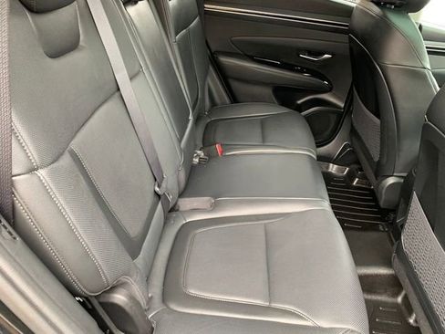 Used 2022 Hyundai Tucson Limited image 15