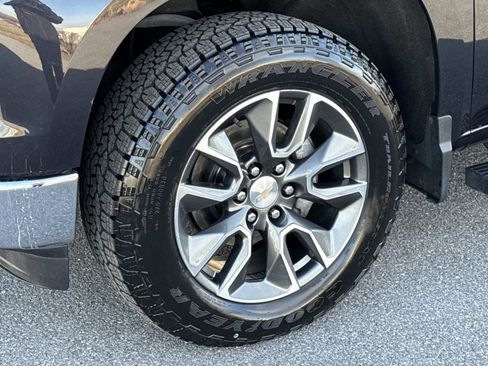 Used 2023 Chevrolet Silverado 1500 LT image 29