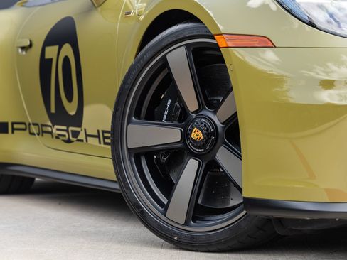 Certified 2026 Porsche 911 GTS RWD image 32