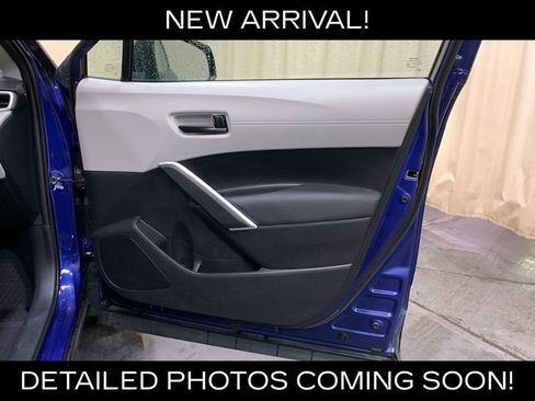 Used 2022 Toyota Corolla Cross LE AWD/4WD image 10
