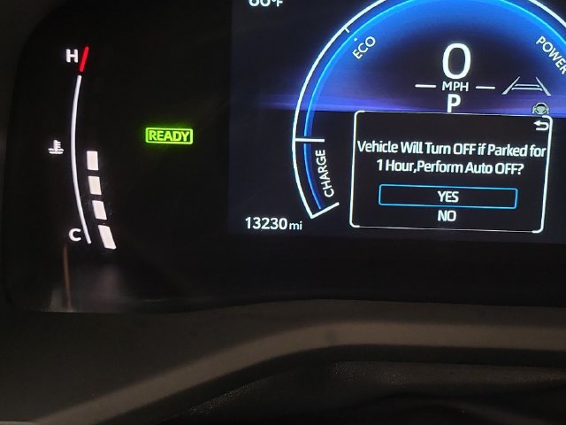 Used 2025 Toyota Camry SE FWD image 2