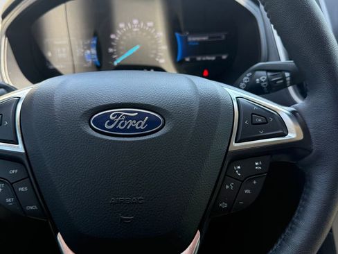 Used 2024 Ford Edge SEL w/ Convenience Package AWD/4WD image 16