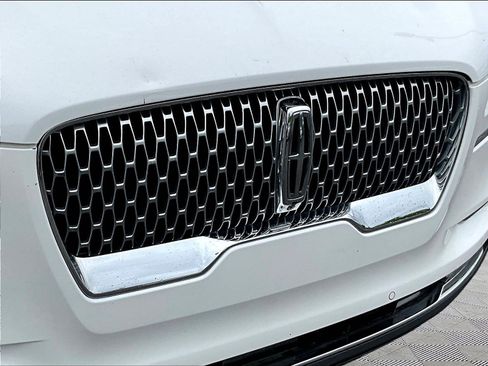 Used 2020 Lincoln Aviator Reserve w/ Equipment Group 202A AWD/4WD image 33