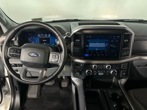 Used 2025 Ford F150 XLT w/ Equipment Group 301A Standard AWD/4WD image 14