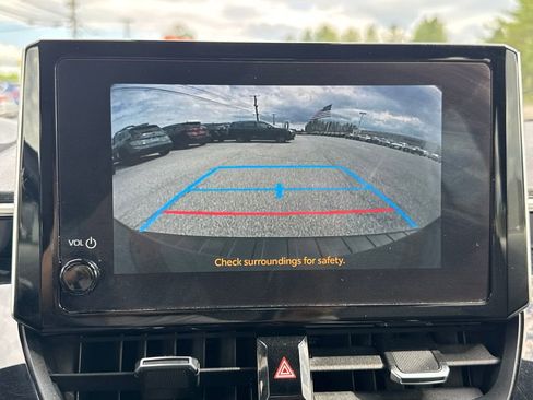 Used 2024 Toyota Corolla SE w/ SE Package FWD image 21
