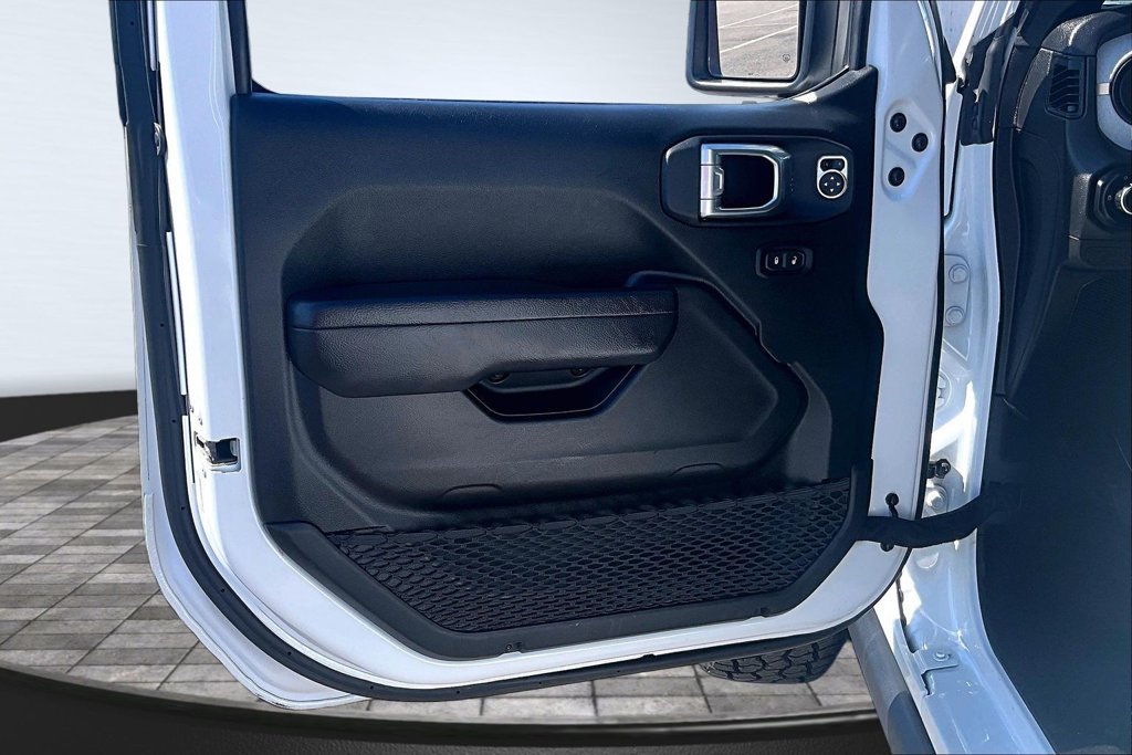 Used 2025 Jeep Wrangler Unlimited Sport AWD/4WD image 22