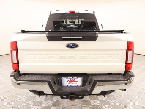Used 2022 Ford F250 Lariat w/ Lariat Ultimate Package AWD/4WD image 22