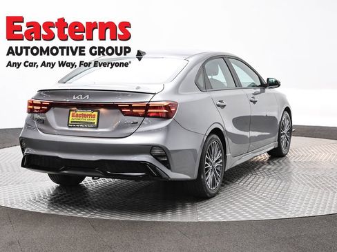 Used 2022 Kia Forte GT-Line w/ GT-Line Premium Package image 5