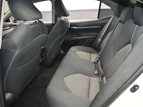 Used 2024 Toyota Camry LE image 32