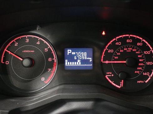 Used 2018 Subaru Crosstrek 2.0i Premium w/ Moonroof Package image 12