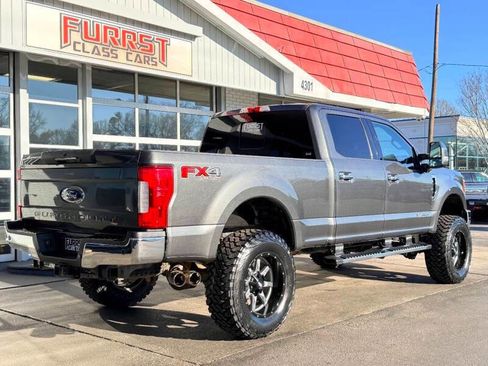 Used 2019 Ford F250 Lariat w/ Lariat Ultimate Package AWD/4WD image 3