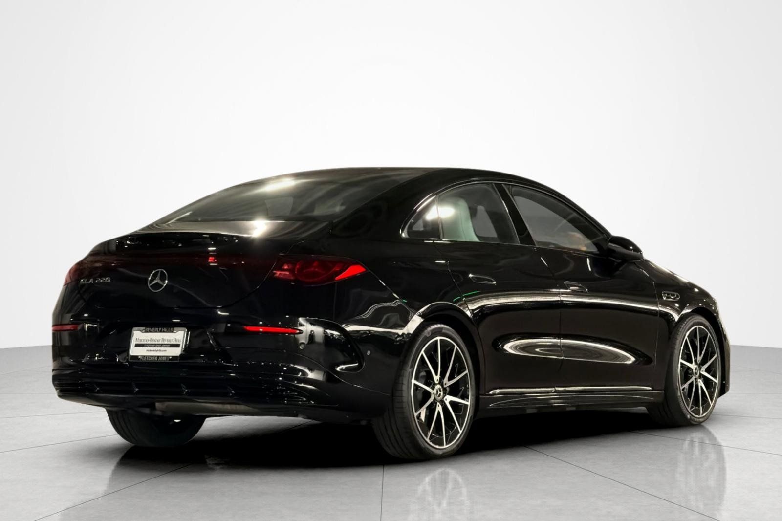 New 2027 Mercedes-Benz CLA 220 image 5