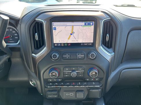 Used 2020 Chevrolet Silverado 1500 High Country w/ Technology Package AWD/4WD image 29