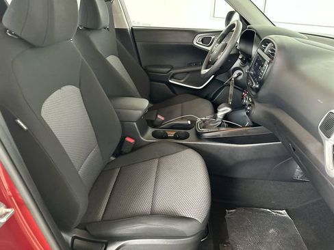 Certified 2024 Kia Soul LX w/ Option Group 015 FWD image 27
