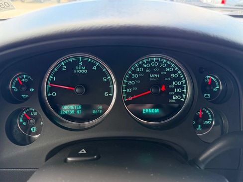 Used 2013 Chevrolet Avalanche LT w/ All-Star Edition RWD image 19
