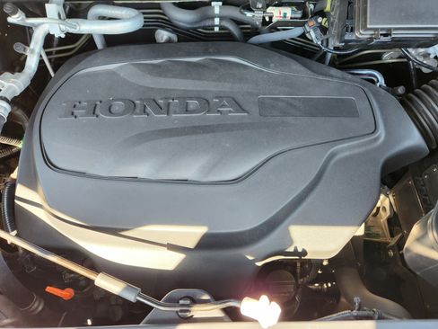 Certified 2023 Honda Passport EX-L image 9