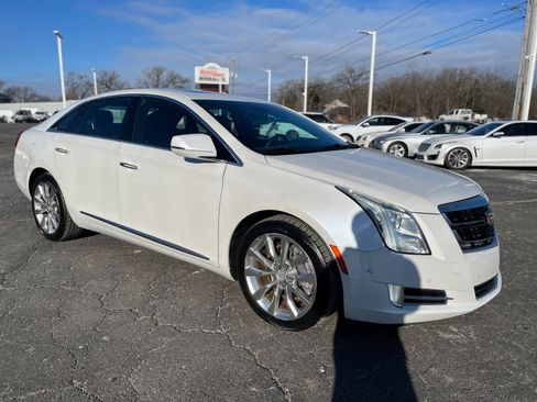Used 2016 Cadillac XTS Luxury w/ Driver Awareness Package image 8