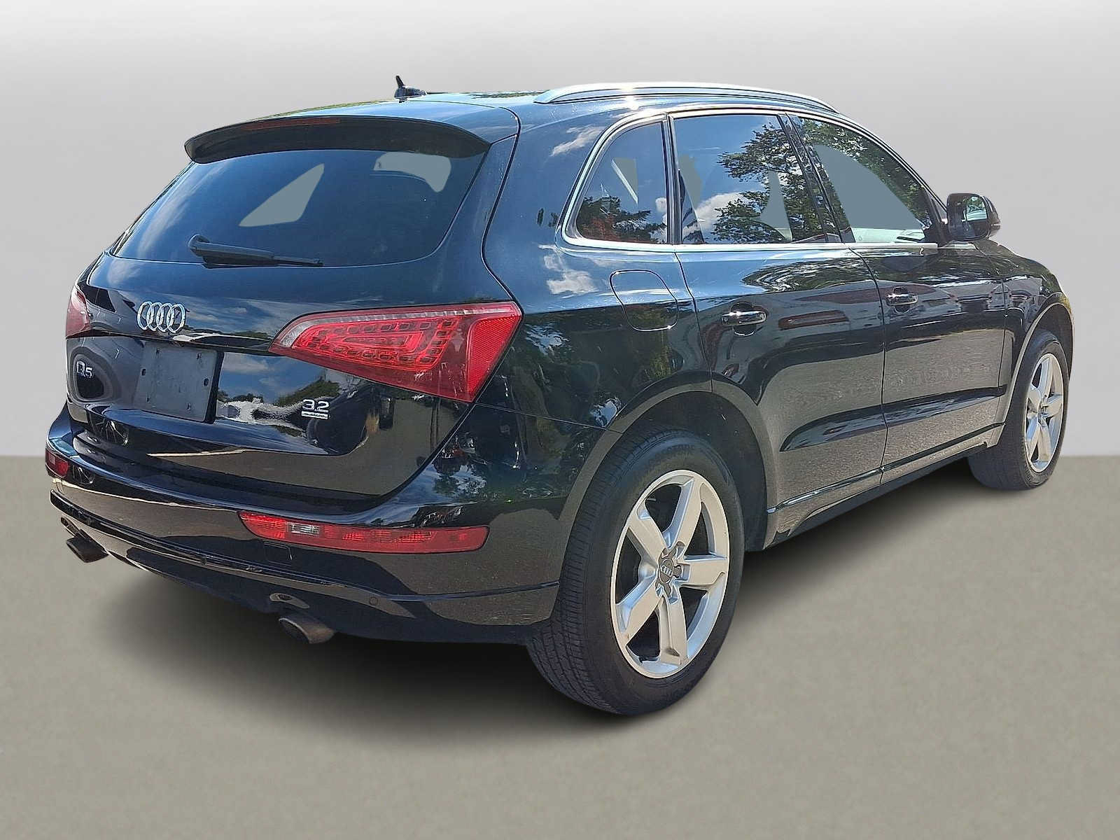 Used 2010 Audi Q5 3.2 Prestige AWD/4WD image 31