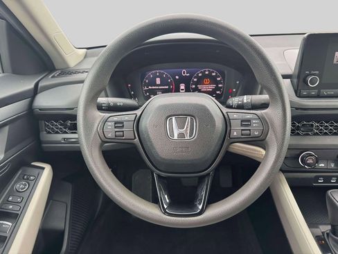 Used 2025 Honda Accord LX image 14