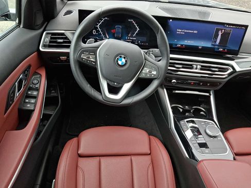 Used 2024 BMW 330i xDrive Sedan w/ Convenience Package AWD/4WD image 12