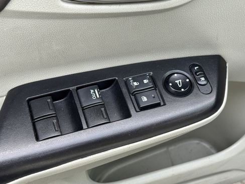 Used 2012 Honda Civic LX image 13