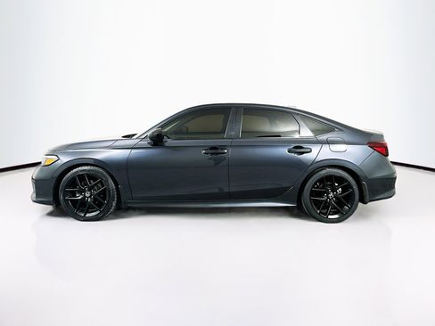 Used 2025 Honda Civic Sport image 4