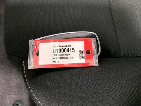 Certified 2024 Nissan Rogue S AWD/4WD image 31