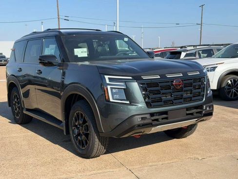 New 2026 Nissan Armada PRO-4X w/ Captain's Chari Seat Package AWD/4WD image 4