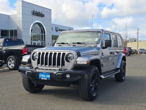 Used 2020 Jeep Wrangler Unlimited Sahara image 1