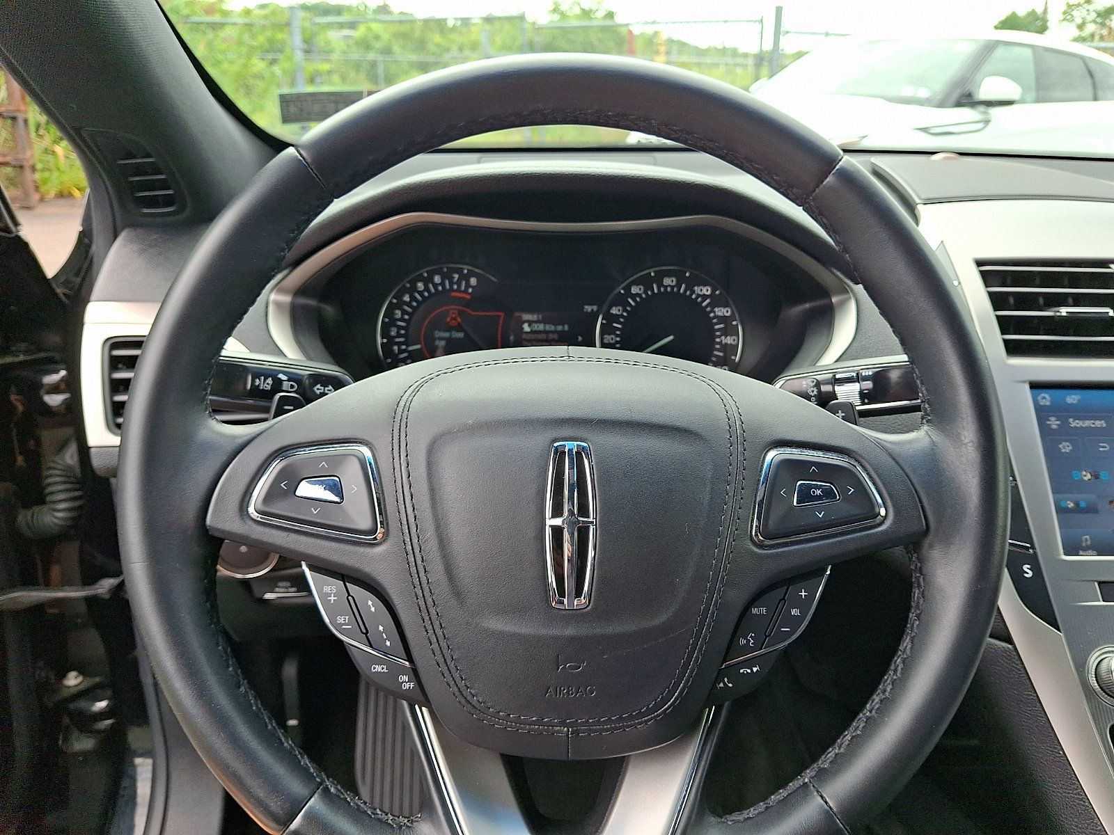 Used 2020 Lincoln MKZ FWD image 19