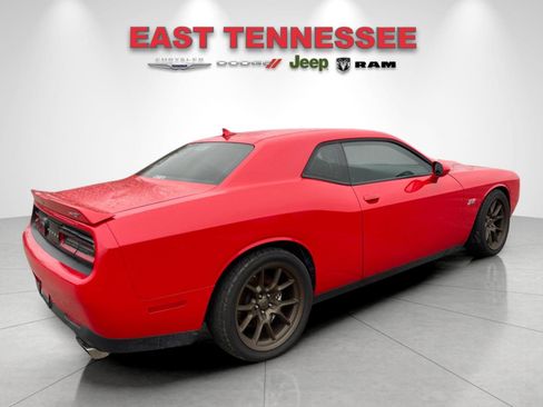 Used 2017 Dodge Challenger SRT w/ Technology Group image 3