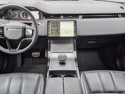 Used 2024 Land Rover Range Rover Evoque Dynamic SE AWD/4WD image 25