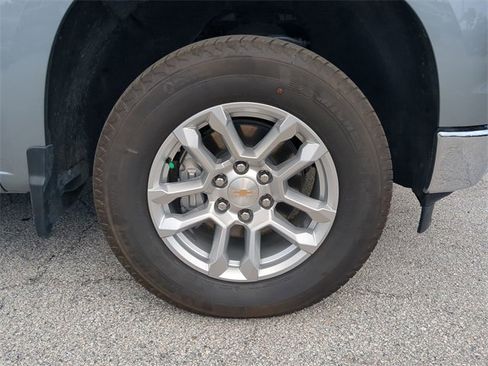 New 2025 Chevrolet Silverado 1500 LT image 11