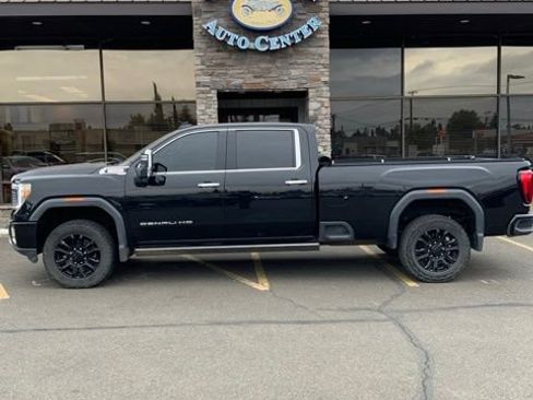 Used 2021 GMC Sierra 3500 Denali w/ Denali Black Diamond Edition AWD/4WD image 1