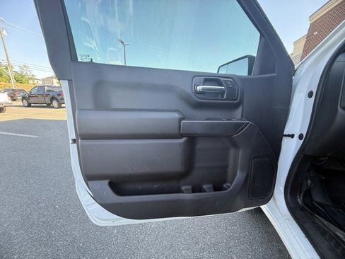 Used 2021 Chevrolet Silverado 1500 W/T w/ WT Value Package AWD/4WD image 13