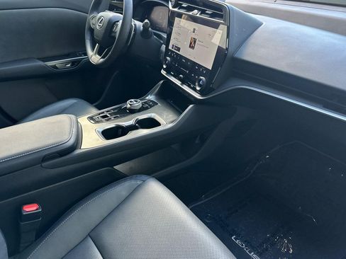 Certified 2023 Lexus RZ 450e Premium w/ Technology Package AWD/4WD image 34