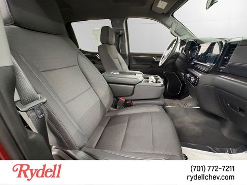 Used 2024 GMC Sierra 1500 Elevation image 16