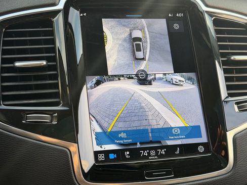 Used 2024 Volvo XC90 B5 Plus w/ Protection Package image 43