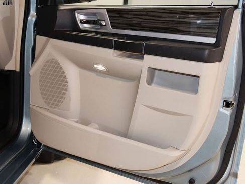 Used 2010 Chrysler Town & Country Touring Plus w/ Premium Group FWD image 55