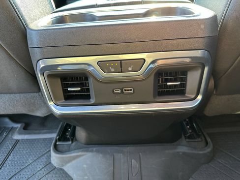 Used 2022 Chevrolet Silverado 1500 High Country w/ Z71 Off-Road Package AWD/4WD image 24