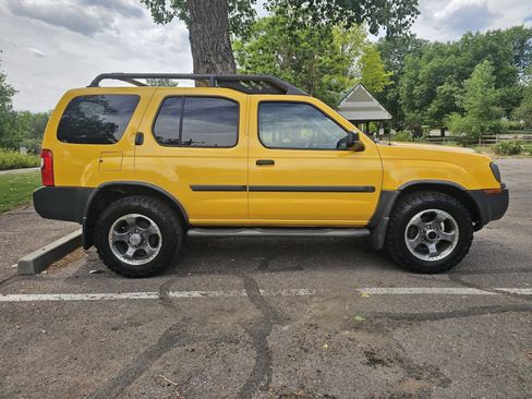 Used 2004 Nissan Xterra SE w/ (LTH) Rugged Leather Pkg AWD/4WD image 6
