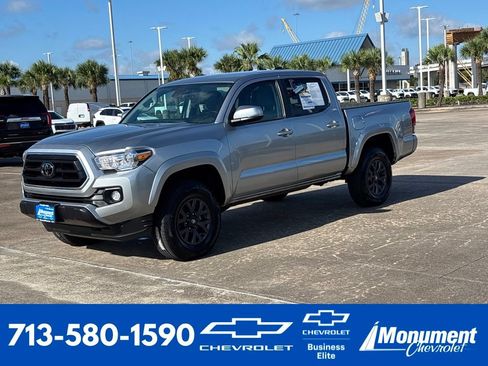 Used 2023 Toyota Tacoma SR5 w/ Technology Package AWD/4WD image 1