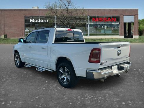 Used 2022 RAM 1500 Laramie AWD/4WD image 2